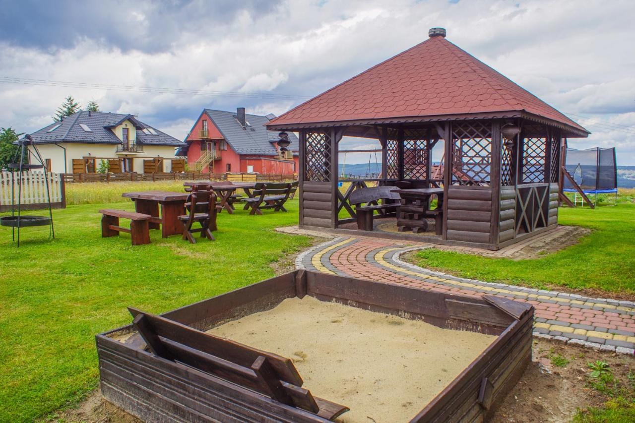 Hostal Wichrowe Wzgórze Krajno Pierwsze Exterior foto